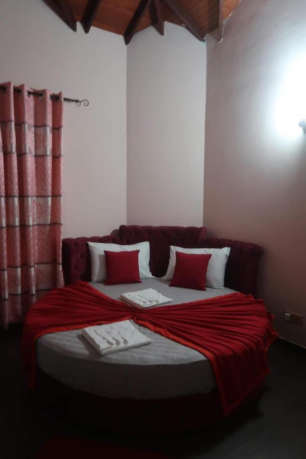 Airport Villa D 87 Катунаяка Екстер'єр фото